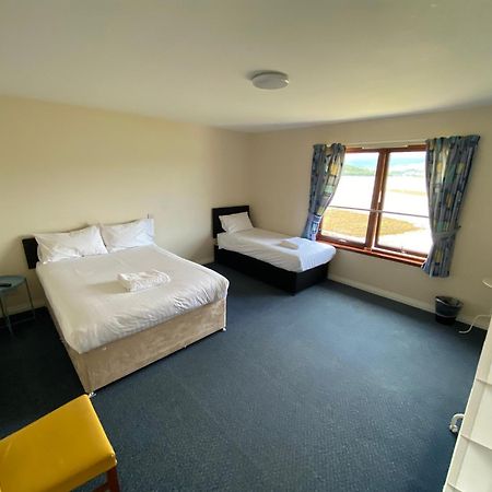 Waterfront Lodge - Accommodation Only Fort William Ruang foto