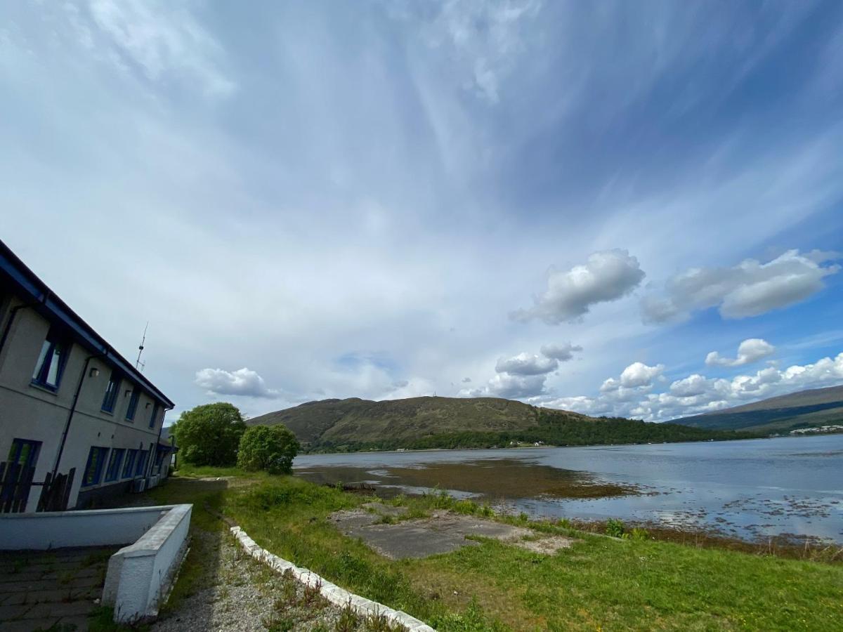 Waterfront Lodge - Accommodation Only Fort William Bagian luar foto