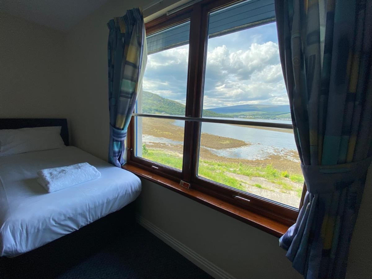 Waterfront Lodge - Accommodation Only Fort William Bagian luar foto