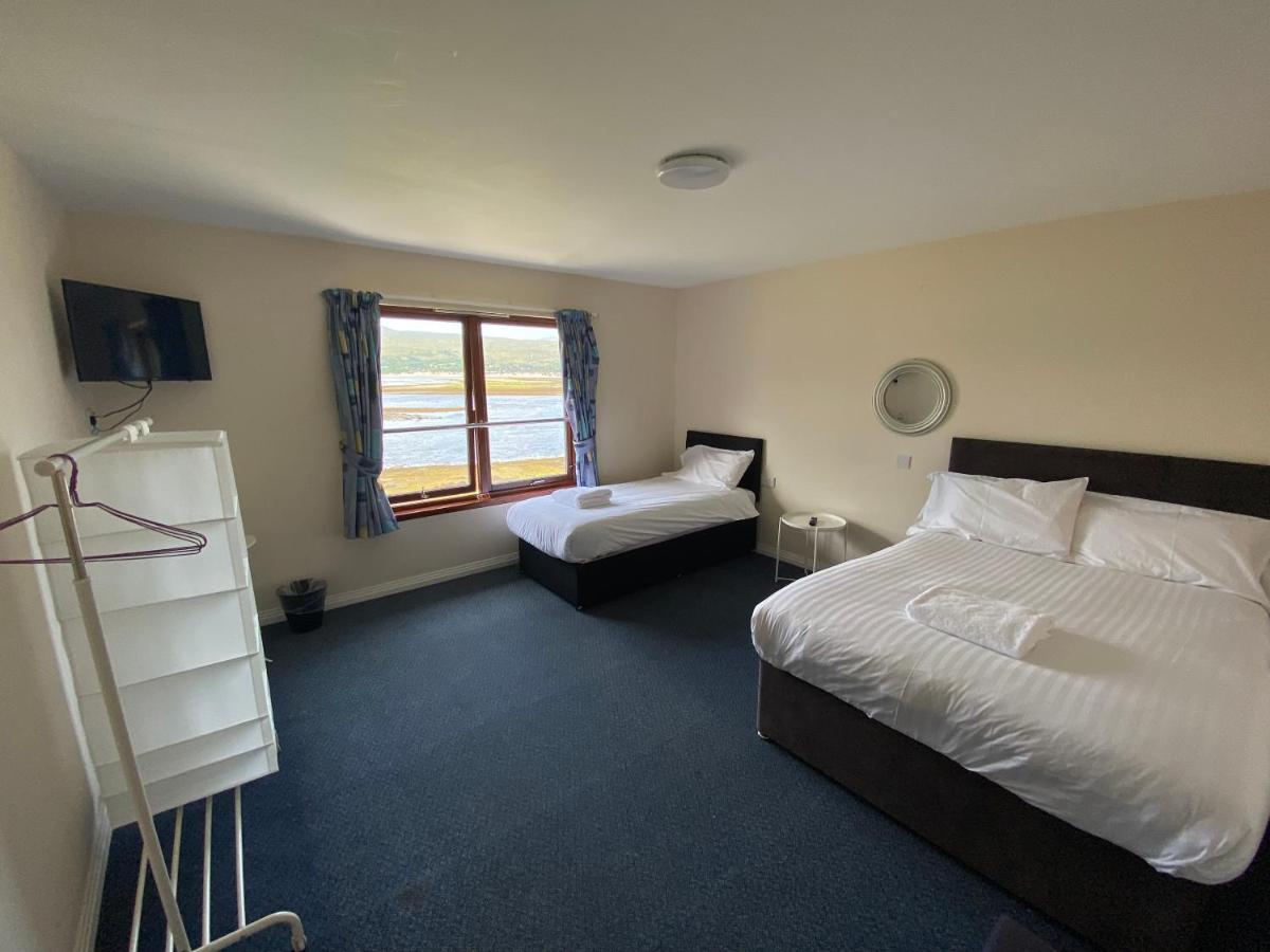 Waterfront Lodge - Accommodation Only Fort William Bagian luar foto