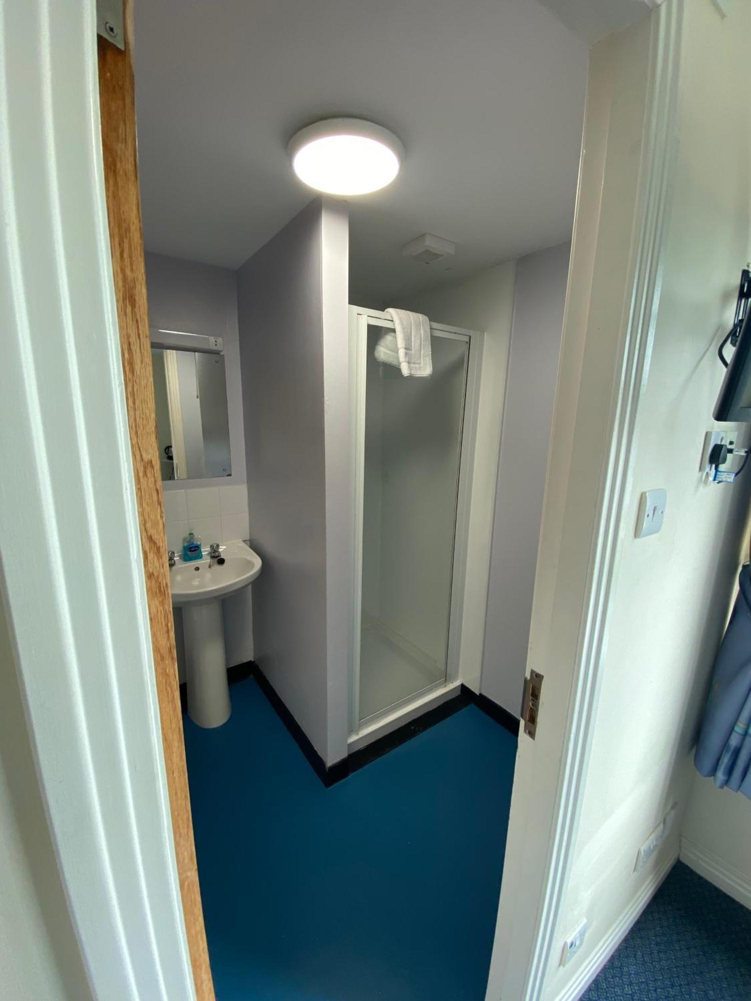 Waterfront Lodge - Accommodation Only Fort William Ruang foto